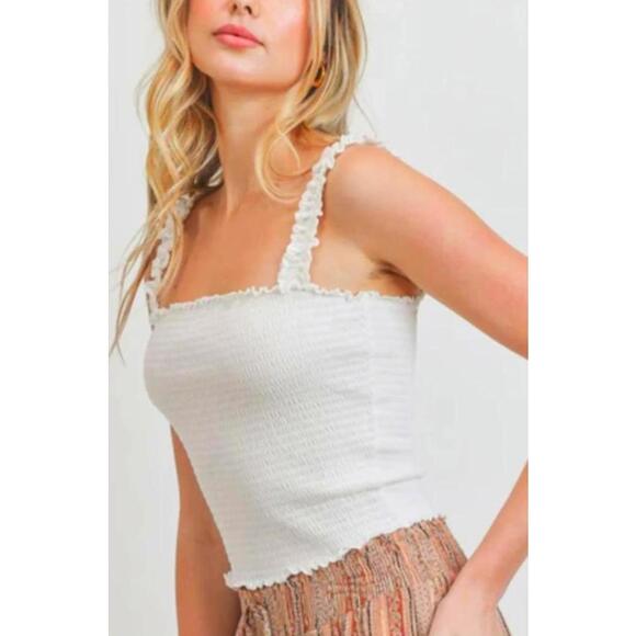 Paper Crane Tops - Nwt Paper Crane Ruffled Strap Crop Top in Cream 1057